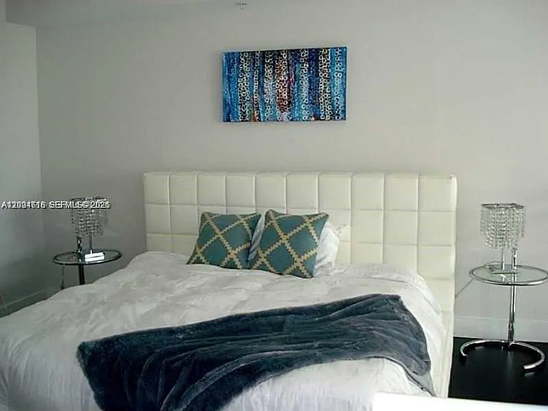 244 Biscayne Blvd #647 — Photo 10