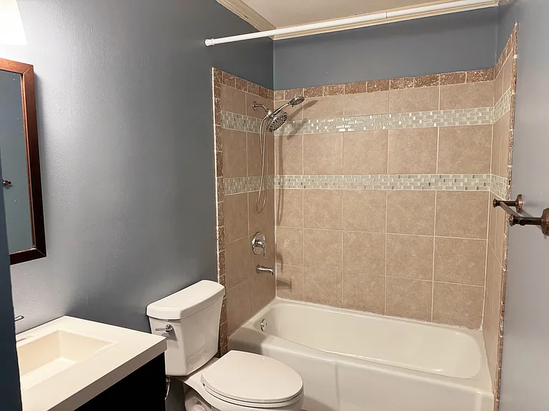 275 Kelso Rd — Photo 8