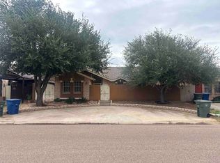 403 Carreta Ct, Laredo, TX 78045