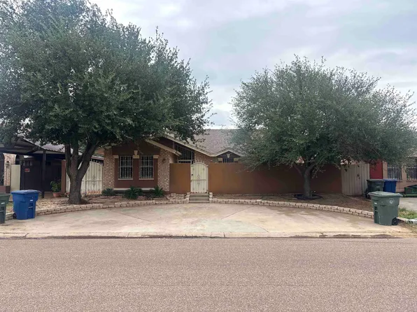 403 Carreta Ct, Laredo, TX 78045