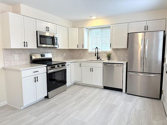 4th image of 3485 Melodymanor Dr