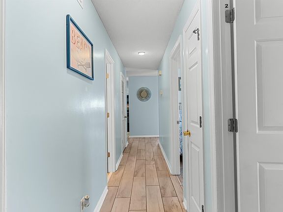5th image of 801 S Ocean Blvd. #C-1
