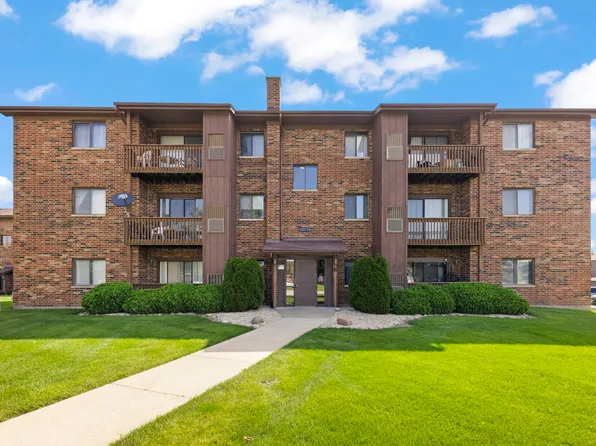 15719 Peggy Ln APT 1, Oak Forest, IL 60452
