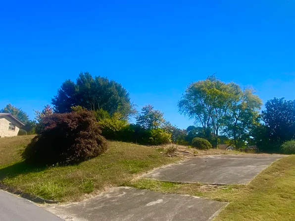 1733 Brookfield Ln #2, Birmingham, AL 35214