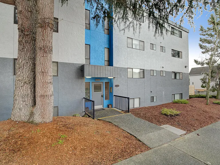 8500 Linden Ave N #303 — Photo 25