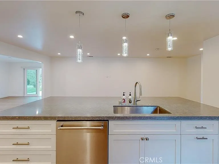 3119 Mesa Verde Dr — Photo 14