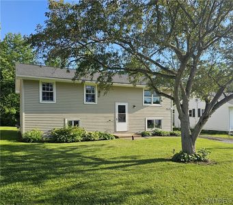 703 Beach Rd, Angola, NY, 14006