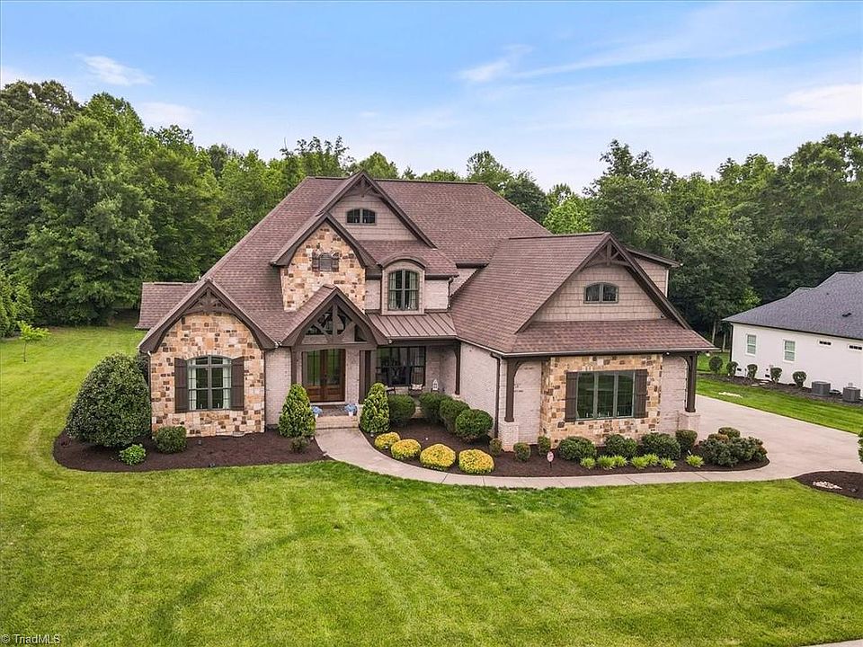 1st image of 7296 Henson Forest Dr
