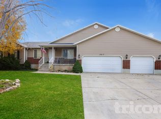 2617 W 2100 N, Clinton, UT 84015