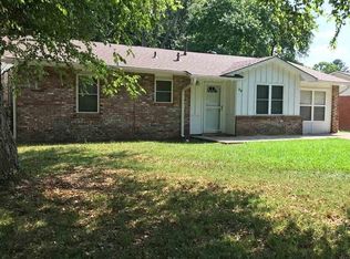 29 Collins Rd, Jacksonville, AR 72076