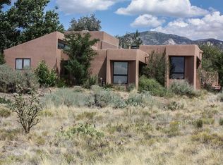 1128 Marigold Dr NE, Albuquerque, NM 87122