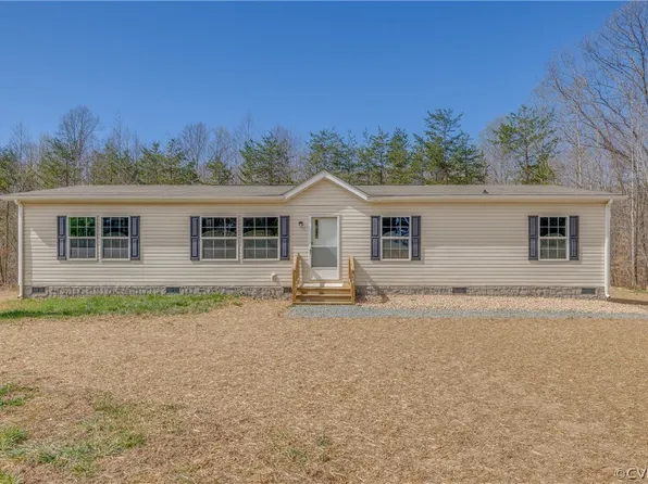 331 Grooms Ln, Louisa, VA 23093