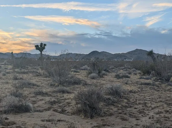 476 Ripon Ave, Yucca Valley, CA 92284