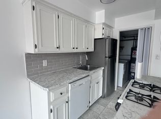 39 Edward Ct FLOOR 2, Staten Island, NY 10314
