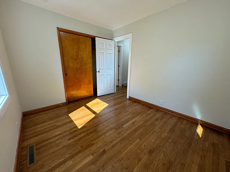 928 Meadow Dr — Photo 21