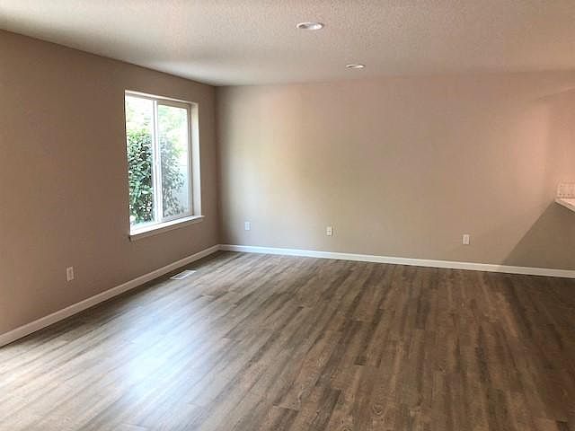 1st image of 8005 NE 38th Ave