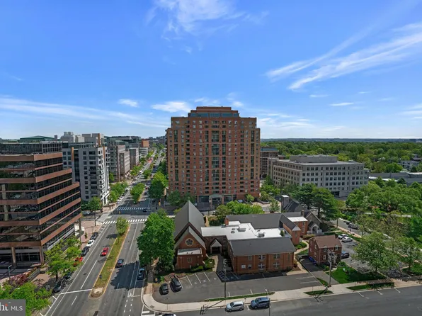 3800 Fairfax Dr APT 1306, Arlington, VA 22203