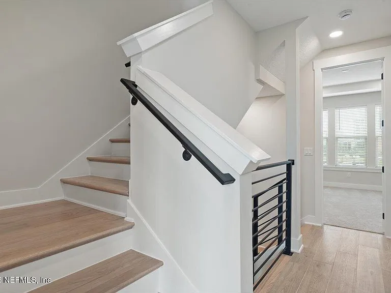 2056 Prudential Dr — Photo 13