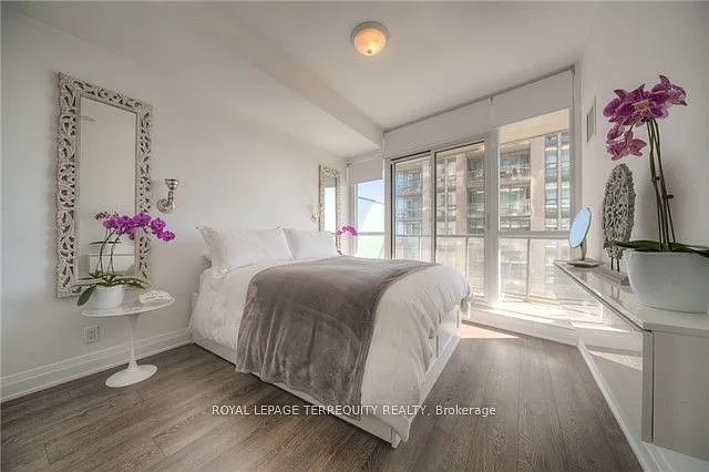 1 bed, $2,600 — Photo 4