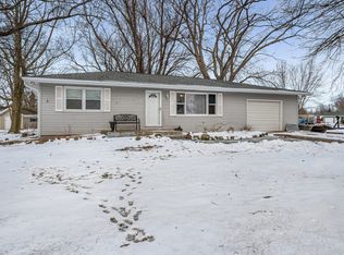 1002 Nancy Rd, Sandwich, IL 60548