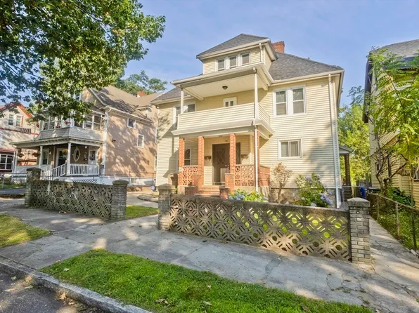 144 Euclid Ave, Springfield, MA 01108