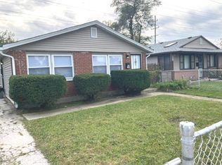 3101 Emery Ln, Robbins, IL 60472