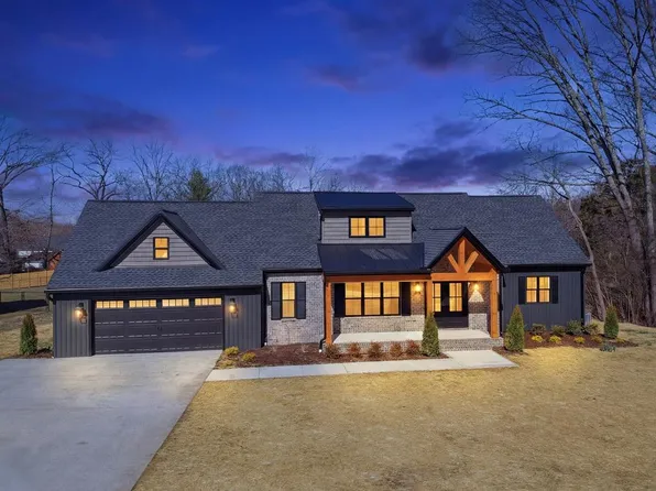 224 Windsor Dr, Cookeville, TN 38506