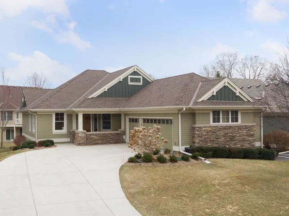 10581 Water Lily Ln, Woodbury, MN 55129