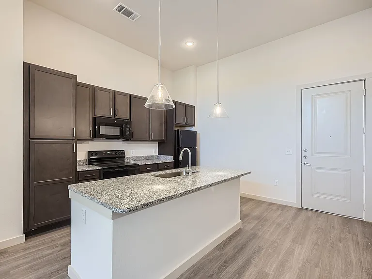 Westview Heights at Denton — Photo 17
