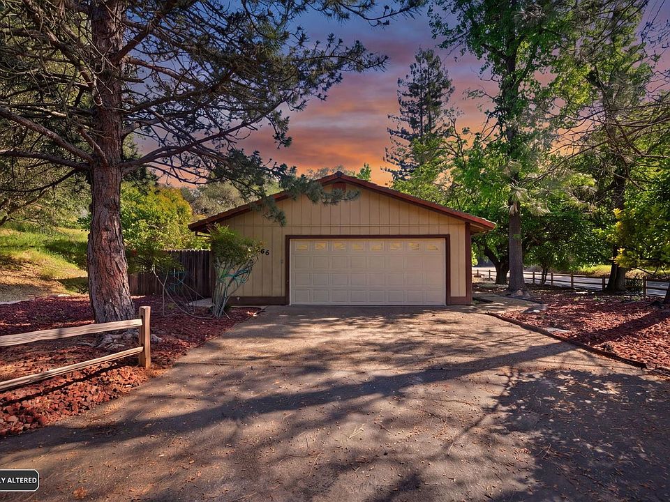 1st image of 766 Bonita Dr