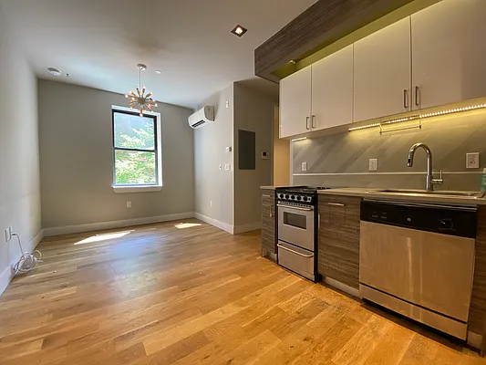 Rented by Simply Brooklyn Realty Inc | media 1