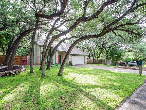 5th image of 1113 Doris Ln
