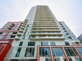 33 Helendale Ave