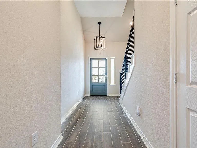 133 Papaya Dr — Photo 8