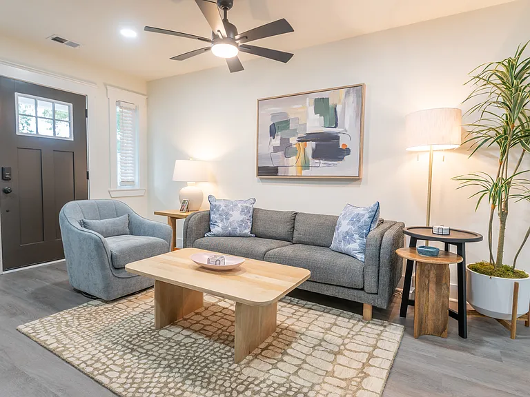 4747 Independent Ave — Photo 42