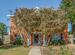 1209 Montclair Dr, Garland, TX