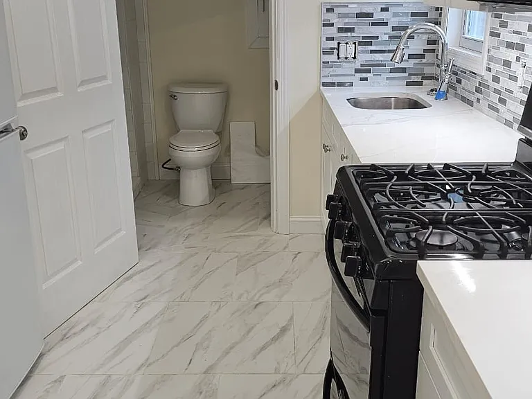 17 Prospect St #2 — Photo 2
