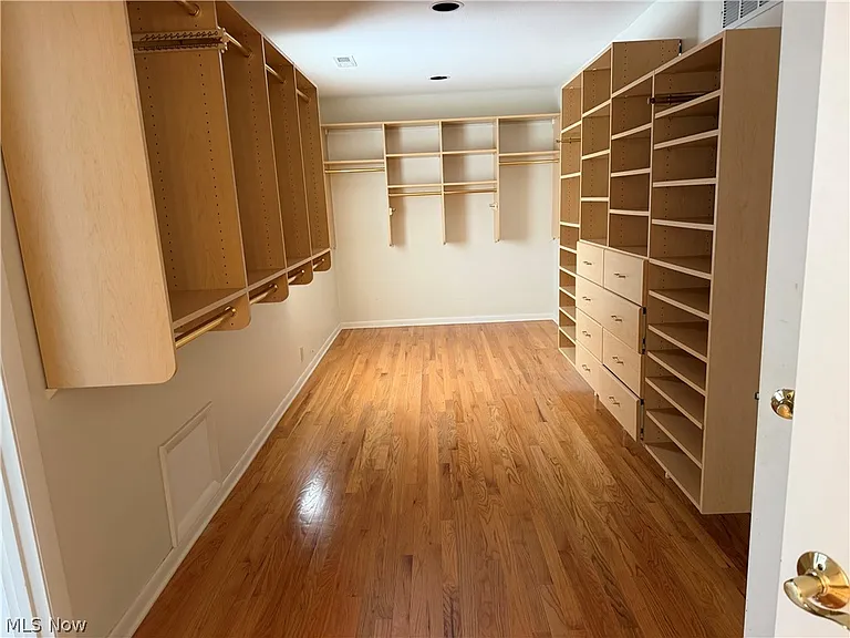 2455 Buckhurst Dr — Photo 20