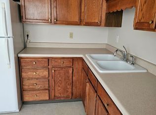116 High St SW APT 5E, Mitchellville, IA 50169
