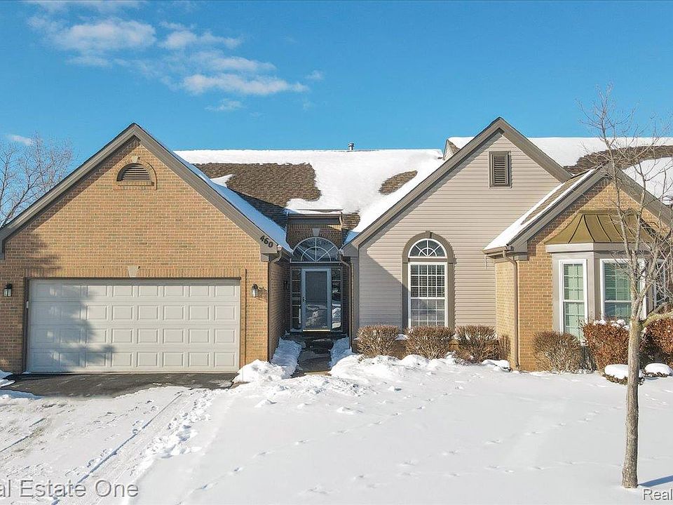1st image of 460 Golf Villa Dr #9