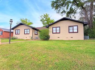 304 5th St, Tuscumbia, AL 35674