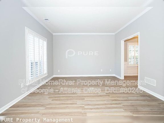 3rd image of 4610 Weathervane Dr