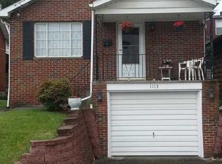 1113 Beaver Ave, Ellwood City, PA 16117