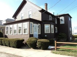 385 Tarkiln Hill Rd, New Bedford, MA 02745