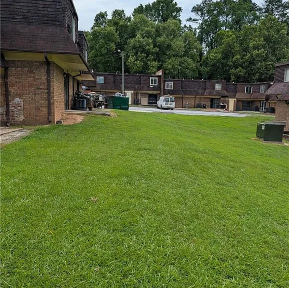 201 Peyton Pl SW — Photo 18