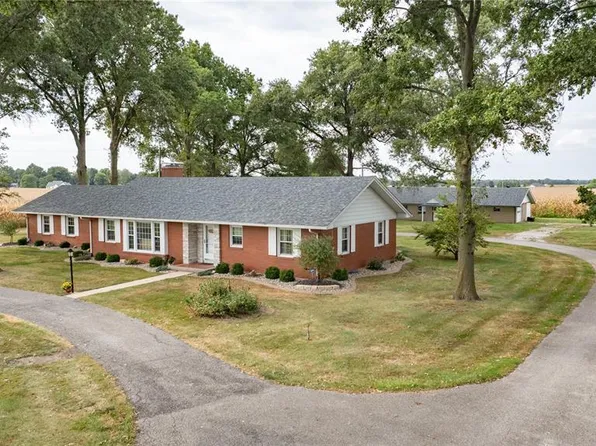 24018 State Highway 16, Jerseyville, IL 62052