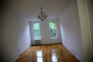 Rented by Metropolitan Realty