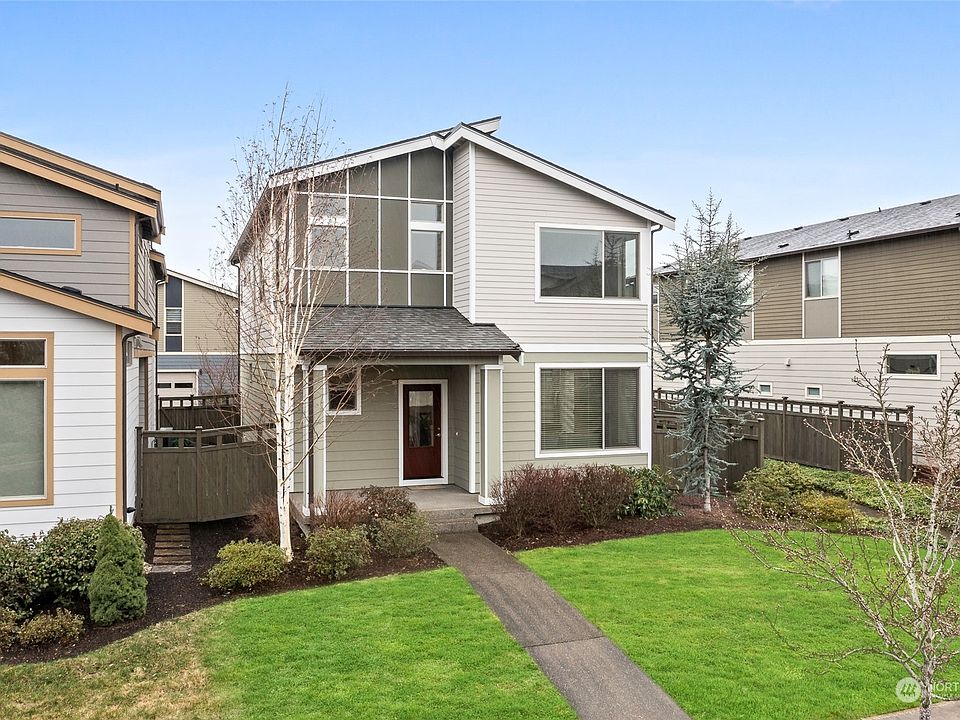 1st image of 32895 Pine Avenue SE