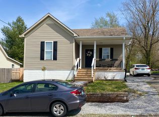410 N 6th St, Danville, KY 40422