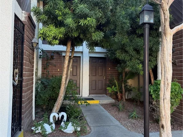 4429 Shortleaf St, Paradise, NV 89119